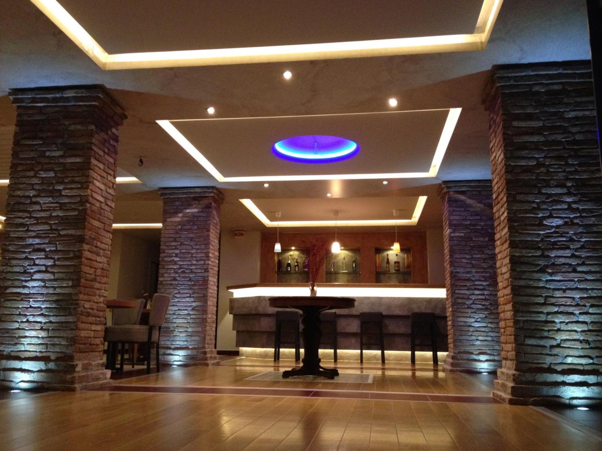 Souris Hotel Ровиес Экстерьер фото