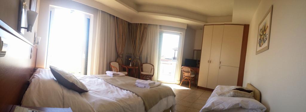 Souris Hotel Ровиес Экстерьер фото